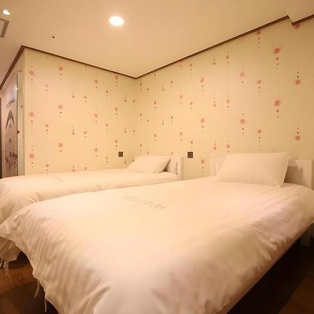 Myeongdong Mom House Hotell Seoul Exteriör bild