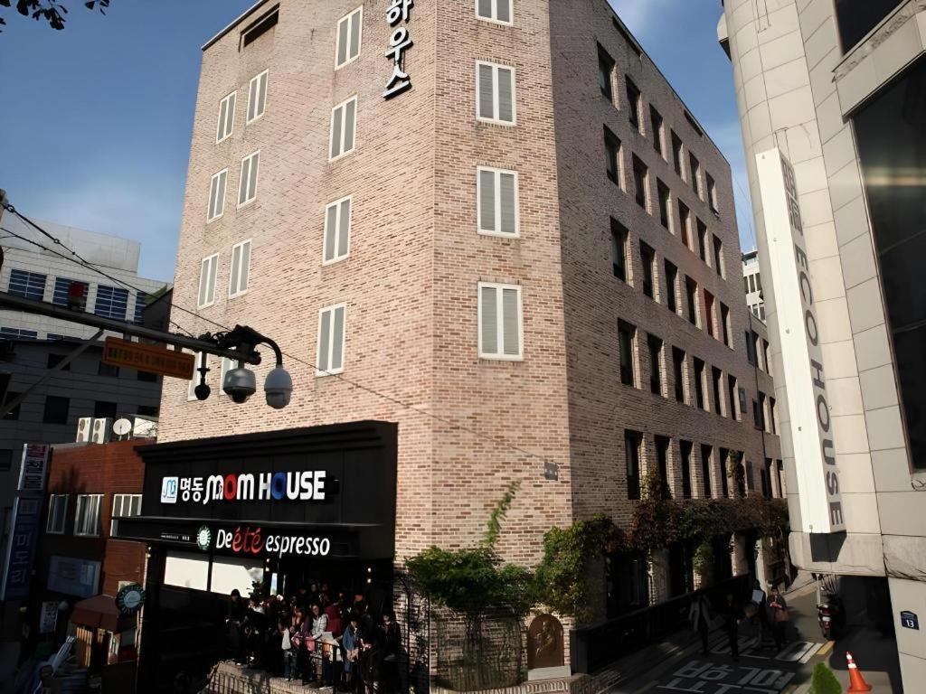 Myeongdong Mom House Hotell Seoul Exteriör bild